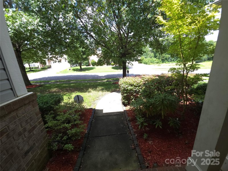 Property image 5 of 5933 Kirkwynd Commons Drive in Berewick, Charlotte, NC 28278