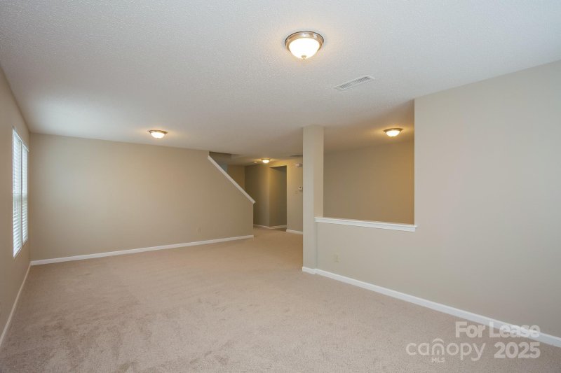 Property image 4 of 5638 Hammermill Drive in Providence Manor, Harrisburg, NC 28075