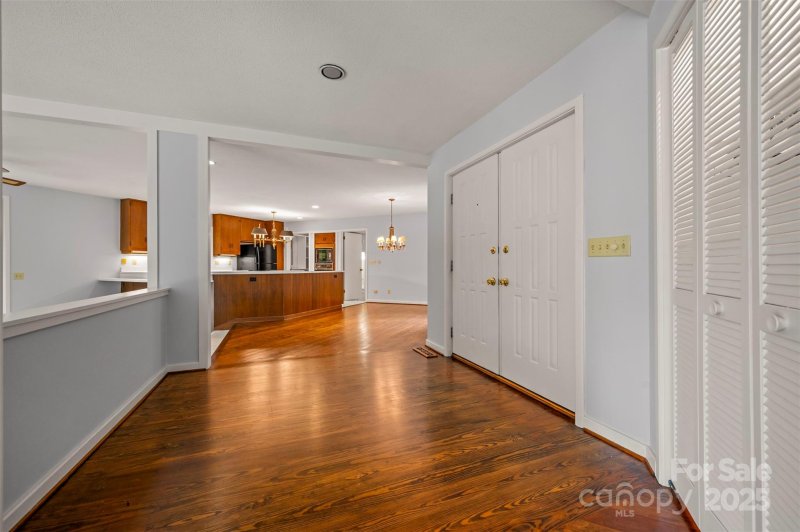 Property image 4 of 106 Blue Bird Lane in Red Fox, Tryon, NC 28782