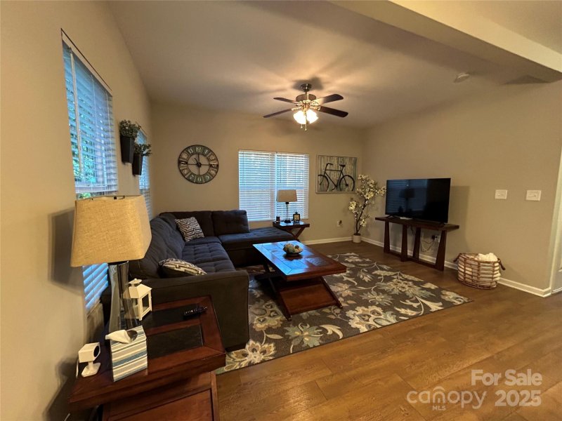 Property image 3 of 115 Lookout Point Place in High Ridge, Mooresville, NC 28115