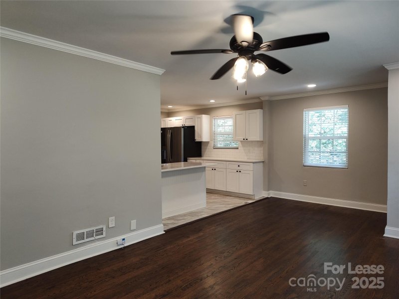 Property image 3 at 3401 Bonaire Drive, Charlotte, NC 28208