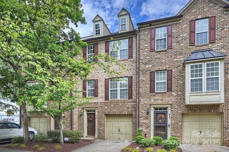 Property image 2 of 676 Penn Street in South End, Charlotte, NC 28203