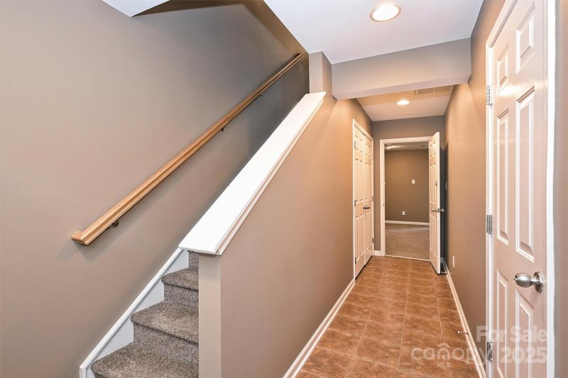 Property image 3 of 676 Penn Street in South End, Charlotte, NC 28203