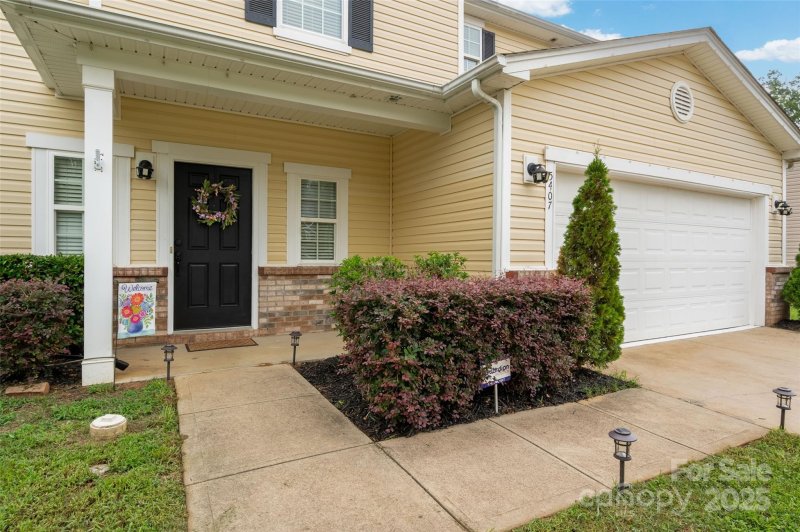 Property image 3 at 5407 Fenway Drive, Charlotte, NC 28273