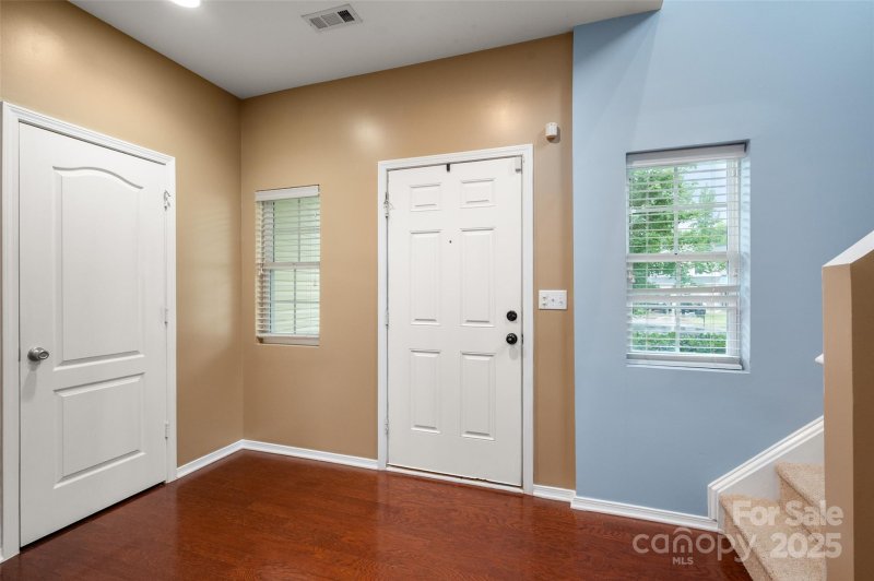 Property image 5 at 5407 Fenway Drive, Charlotte, NC 28273