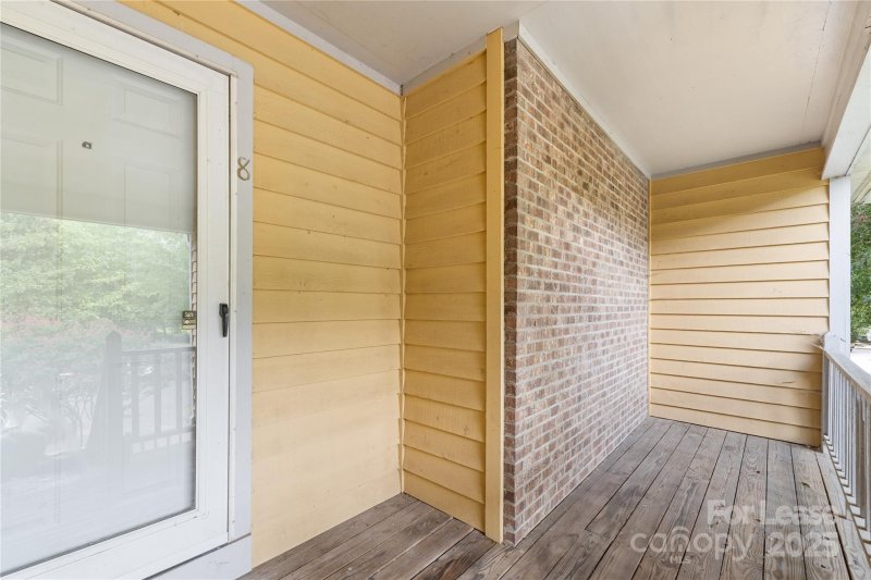 Property image 4 of 3224 Selwyn Farms Lane in Hunters Run, Charlotte, NC 28209