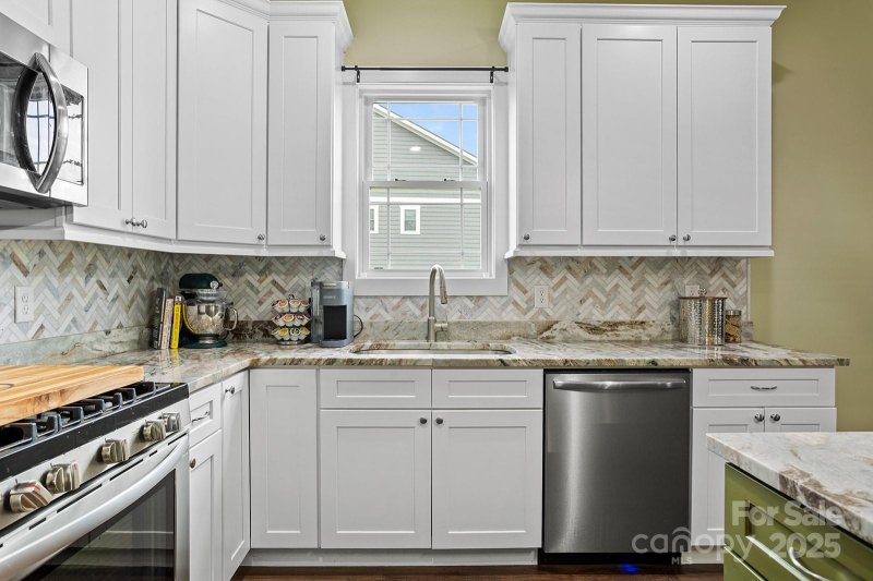 Property image 5 of 461 Windy Acres Knoll in The Cottages at Windy Knoll, Hendersonville, NC 28792