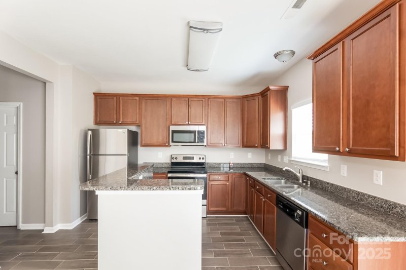 Property image 5 at 3718 Caldwell Ridge Parkway, Charlotte, NC 28213