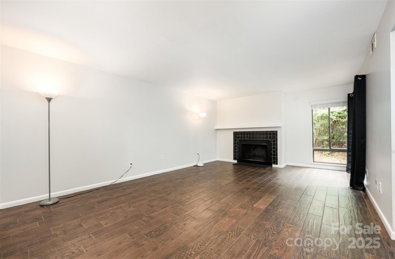 Property image 5 at 7800 Hummingbird Lane, Charlotte, NC 28212