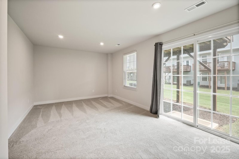 Property image 4 at 5020 Springarn Court, Charlotte, NC 28208