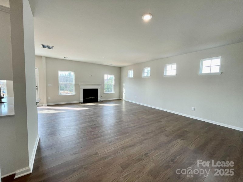 Property image 4 of 15904 Capps Road in Brightwater, Charlotte, NC 28278