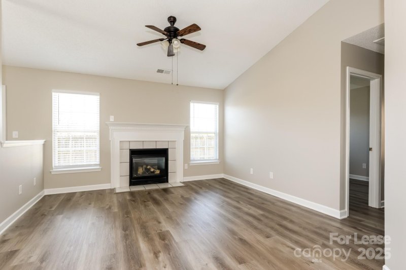 Property image 3 at 1239 Elise Marie Drive, Charlotte, NC 28214