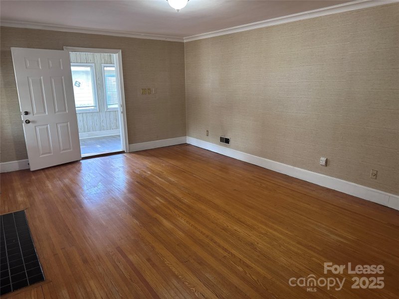 Property image 2 at 2505 Tuckaseegee Road, Charlotte, NC 28208