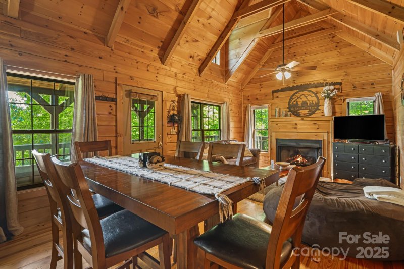 Property image 5 of 898 Morgan Hill Road in Living Waters, Black Mountain, NC 28711