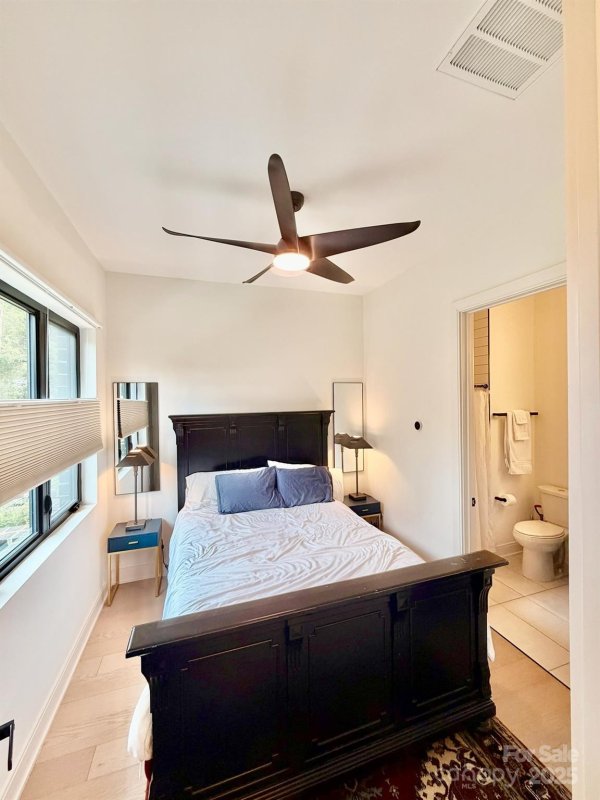 Property image 2 of 1005 Zinc Lane in The Arts District, Charlotte, NC 28205