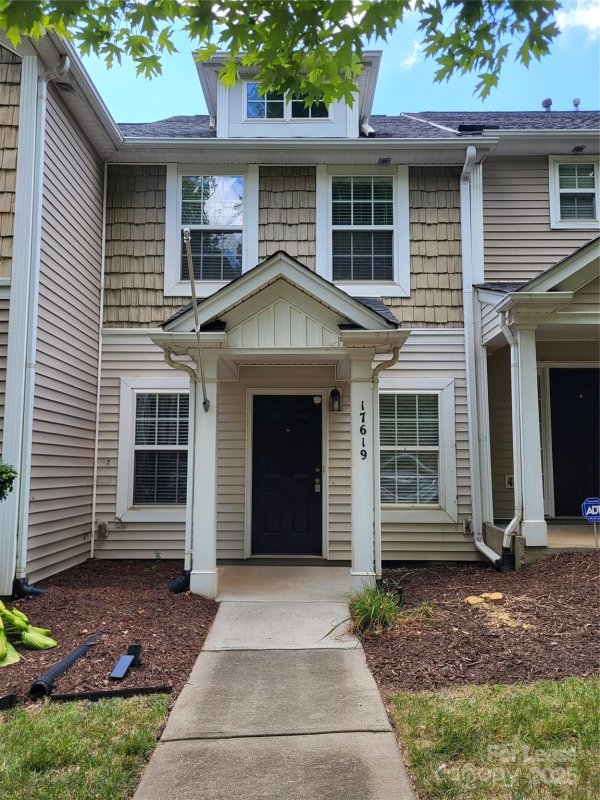 17619 Trolley Crossing Way