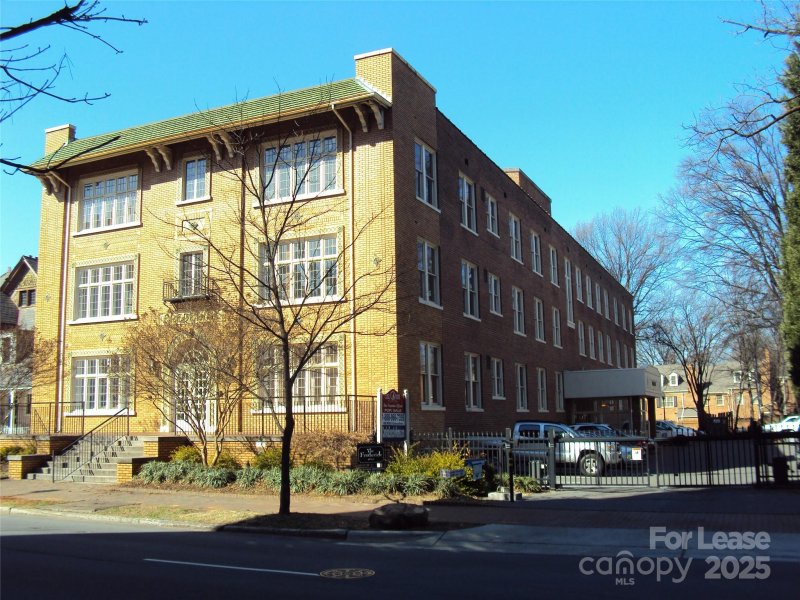 Property image 2 at 515 N Church Street, Charlotte, NC 28202