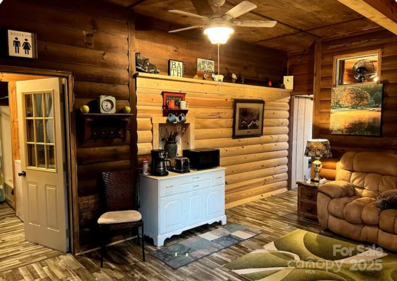 Property image 4 of 292 Bear Cub Drive in Bear Den Acres, Spruce Pine, NC 28777