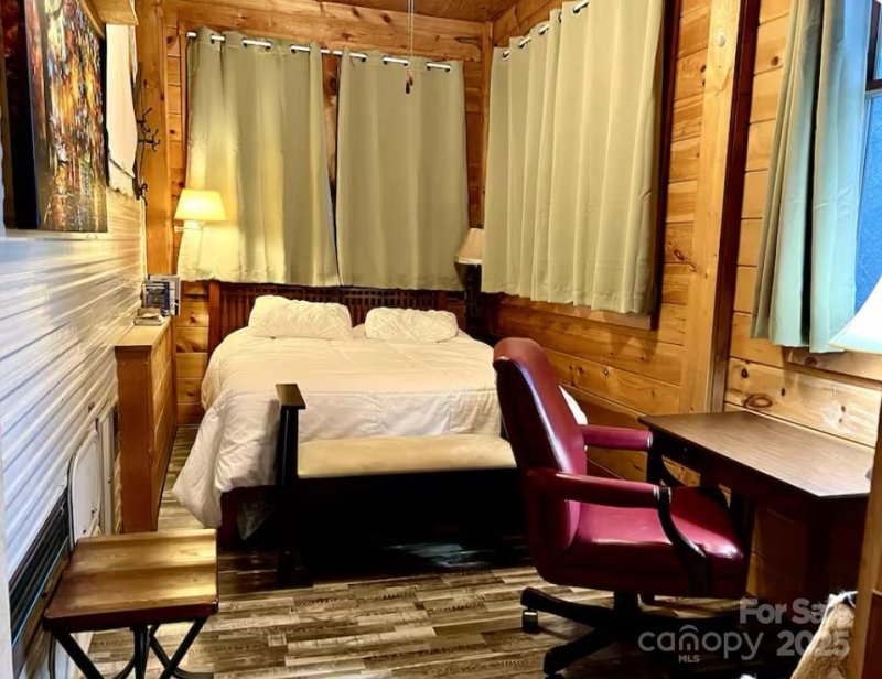 Property image 5 of 292 Bear Cub Drive in Bear Den Acres, Spruce Pine, NC 28777