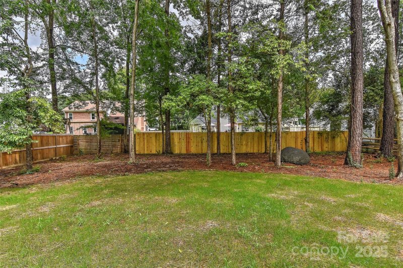 Property image 3 at 3325 Arboretum View, Charlotte, NC 28226