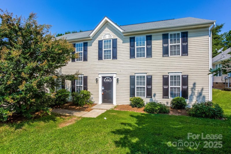 Property image 2 at 2419 Fairstone Avenue, Charlotte, NC 28269
