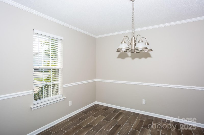 Property image 4 at 2419 Fairstone Avenue, Charlotte, NC 28269