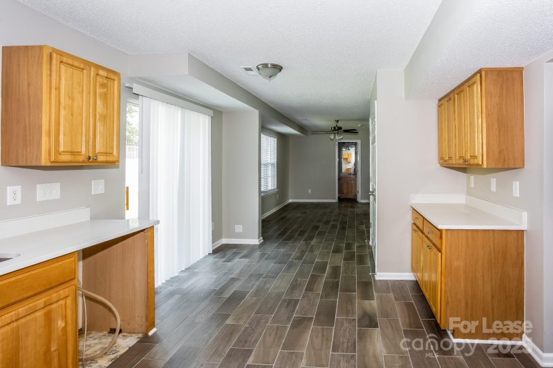 Property image 5 at 2419 Fairstone Avenue, Charlotte, NC 28269