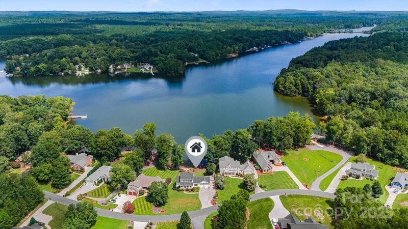 Property image 2 at 303 Potters Landing, Denton, NC 27239