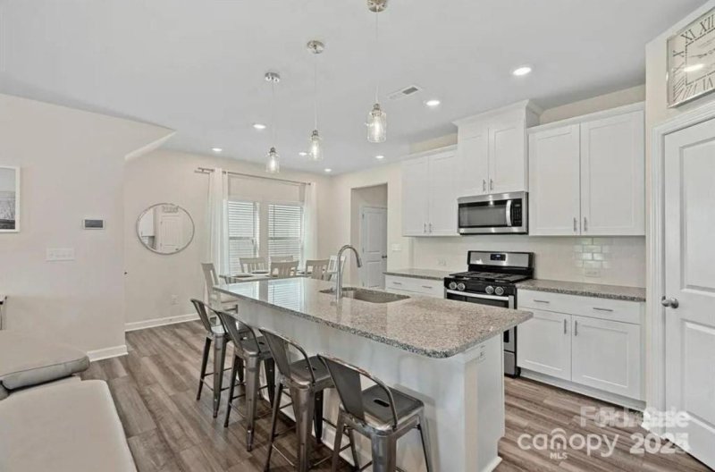 Property image 2 of 11943 Old Statesville Road in Stoneybrook Station, Huntersville, NC 28078