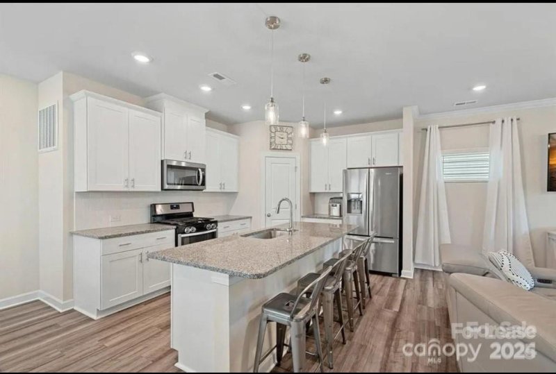 Property image 3 of 11943 Old Statesville Road in Stoneybrook Station, Huntersville, NC 28078