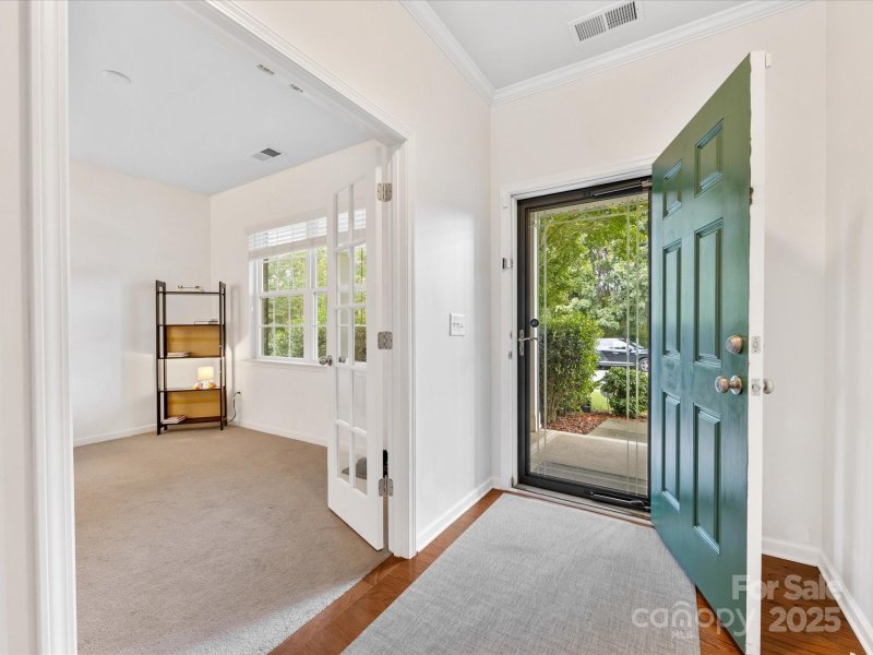 Property image 5 of 5918 Kelyn Hills Drive in Berewick, Charlotte, NC 28278