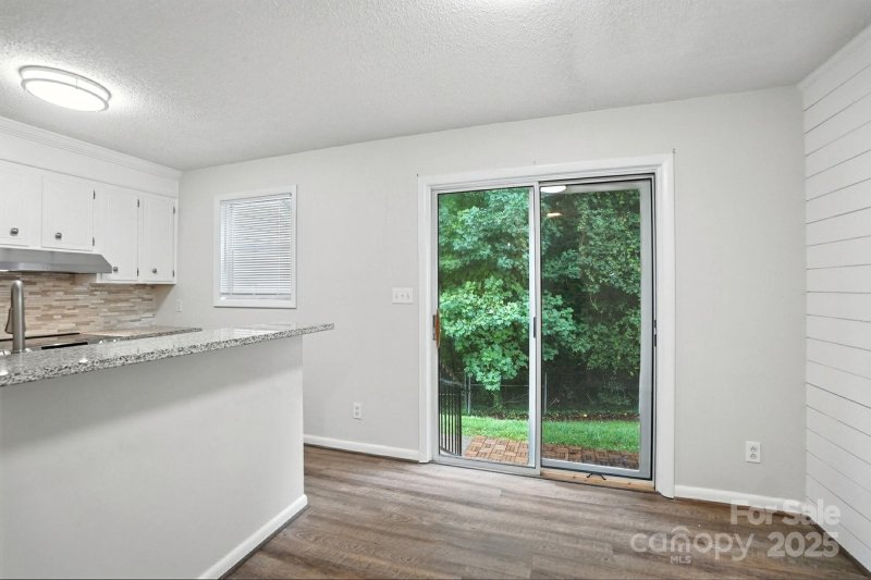 Property image 5 of 1101 Surry Lane in Ferrington Place, Gastonia, NC 28054