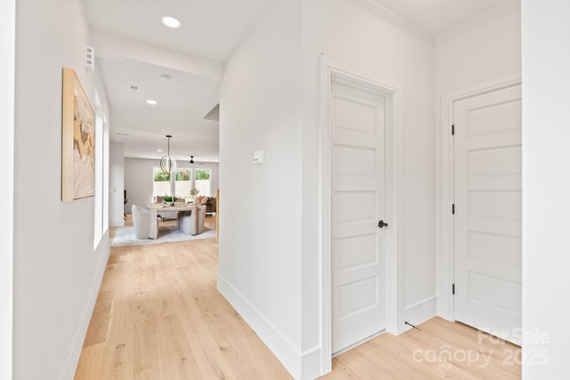 Property image 2 of 2729 Cowles Road in Revolution Park, Charlotte, NC 28208