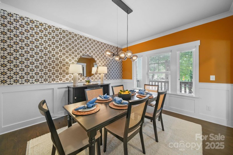 Property image 2 at 2925 Virginia Avenue, Charlotte, NC 28205