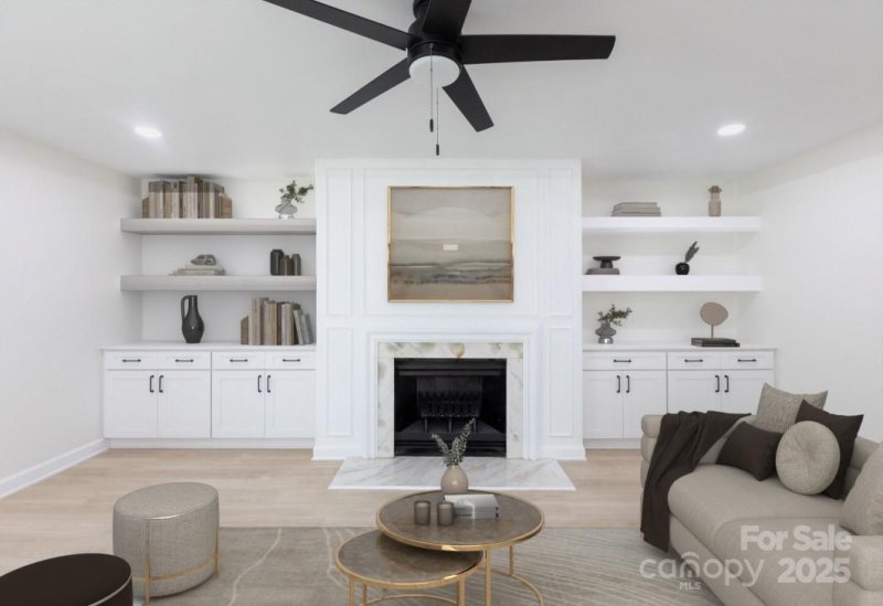 Property image 2 at 8356 Meadow Lakes Drive, Charlotte, NC 28210