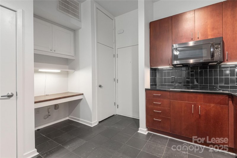 Property image 5 at 2125 Southend Drive, Charlotte, NC 28203