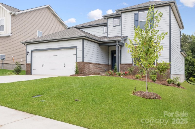 Property image 2 of 9957 Manor Vista Trail in Cannon Manor, Kannapolis, NC 28027