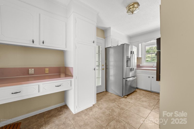 Property image 5 of 123 Forest Drive in Hall Park, Belmont, NC 28012