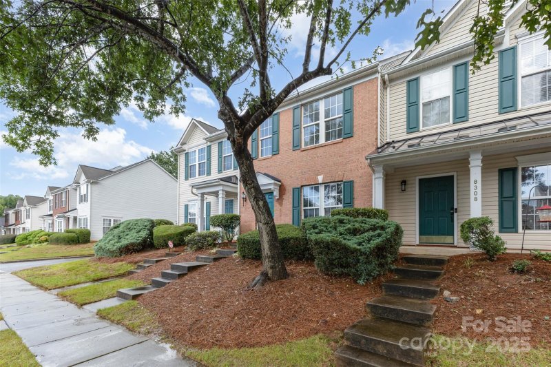 Property image 3 at 8310 Shinkansen Drive, Charlotte, NC 28213