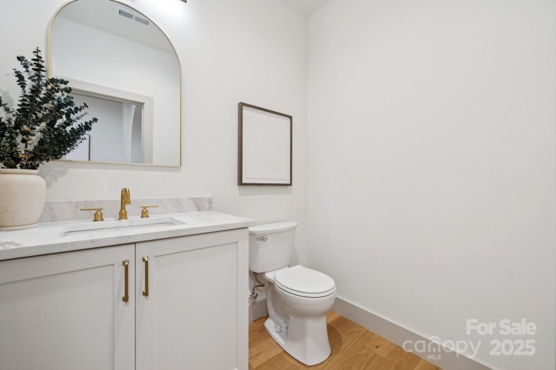 Property image 3 at 3923 Tresevant Avenue, Charlotte, NC 28208
