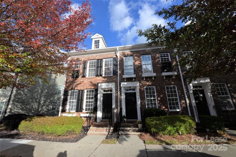 Property image 3 at 1055 Writers Way, Cornelius, NC 28031