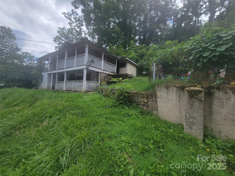 Property image 3 of 352 Welch Street in C A George, Waynesville, NC 28786