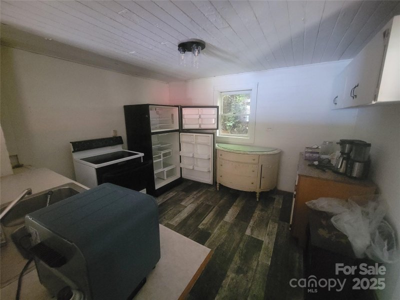 Property image 5 of 352 Welch Street in C A George, Waynesville, NC 28786