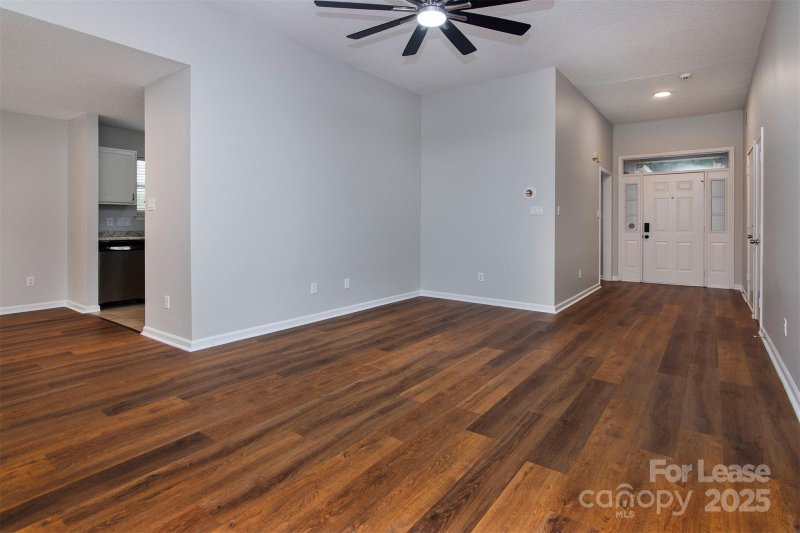 Property image 4 at 10430 Brawley Lane, Charlotte, NC 28215