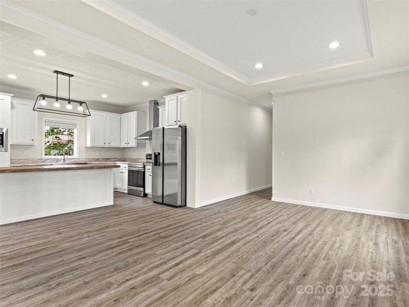 Property image 4 of 15 Eagle Drive in Gilliam Woods, Hendersonville, NC 28792