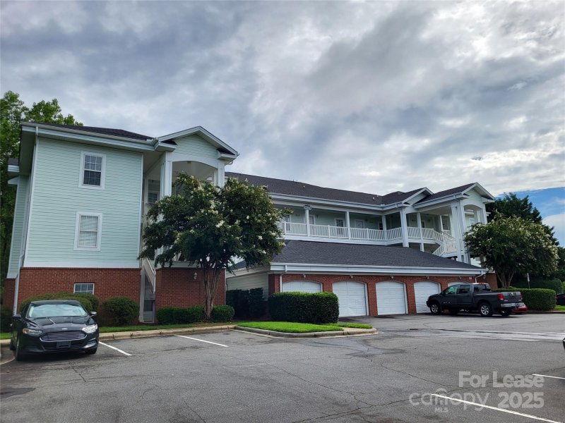 9163 Meadow Vista Road