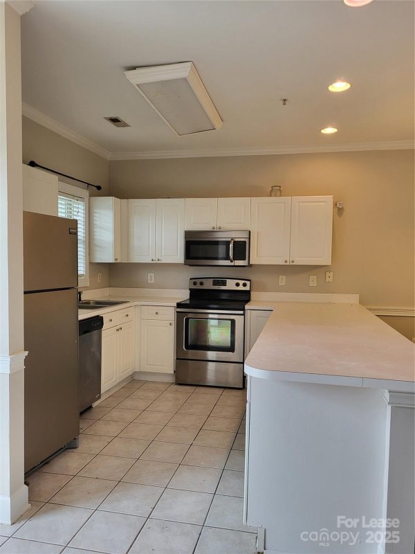 Property image 4 at 9163 Meadow Vista Road, Charlotte, NC 28213