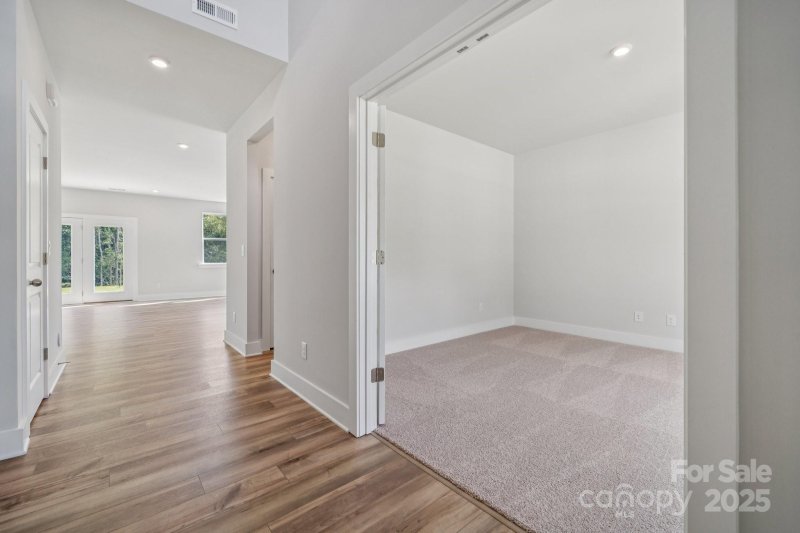 Property image 2 at 9945 Manor Vista Trail, Kannapolis, NC 28027