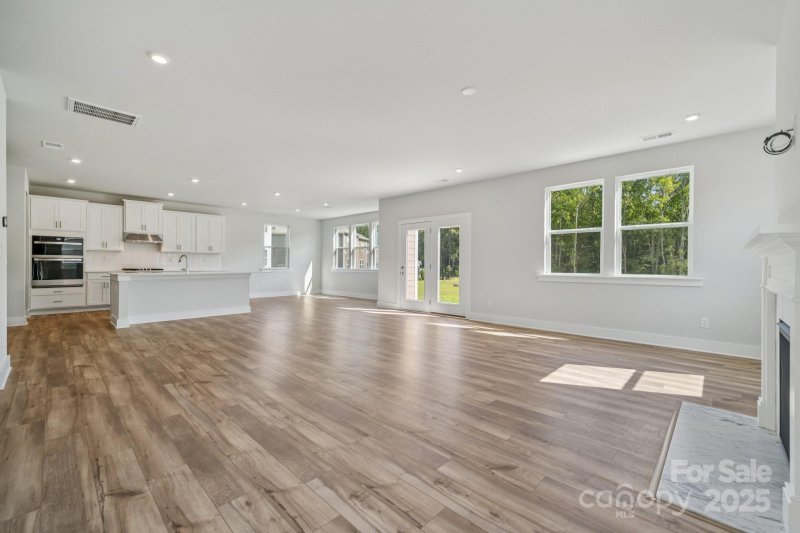 Property image 4 at 9945 Manor Vista Trail, Kannapolis, NC 28027