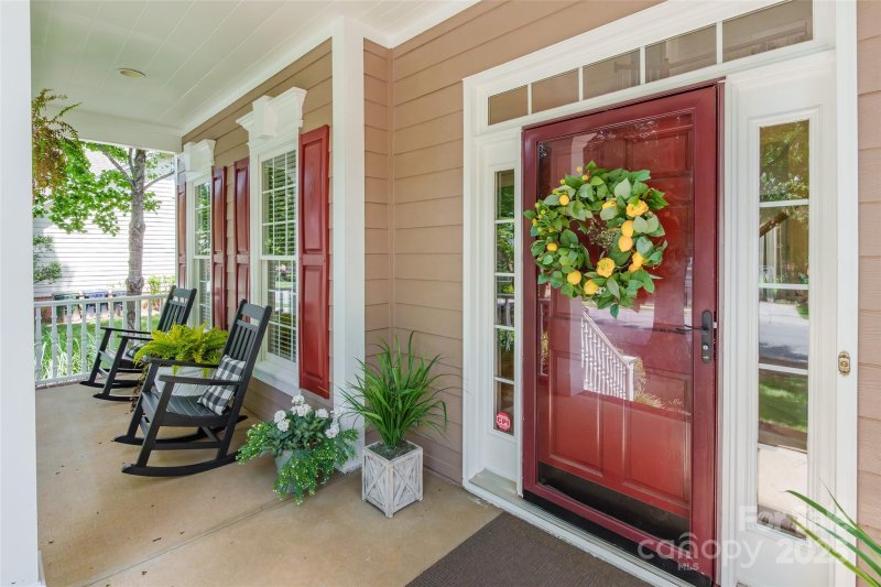 Property image 3 of 10009 Devonshire Drive in Birkdale, Huntersville, NC 28078
